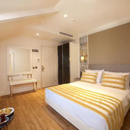 Hotel Icon Taksim 4*