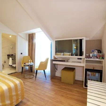 Hotel Icon Taksim 4*