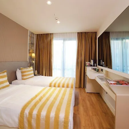 Hotel Icon Taksim 4*