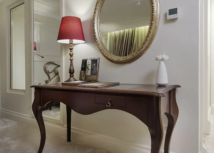 Icon Taksim Hotel 4*